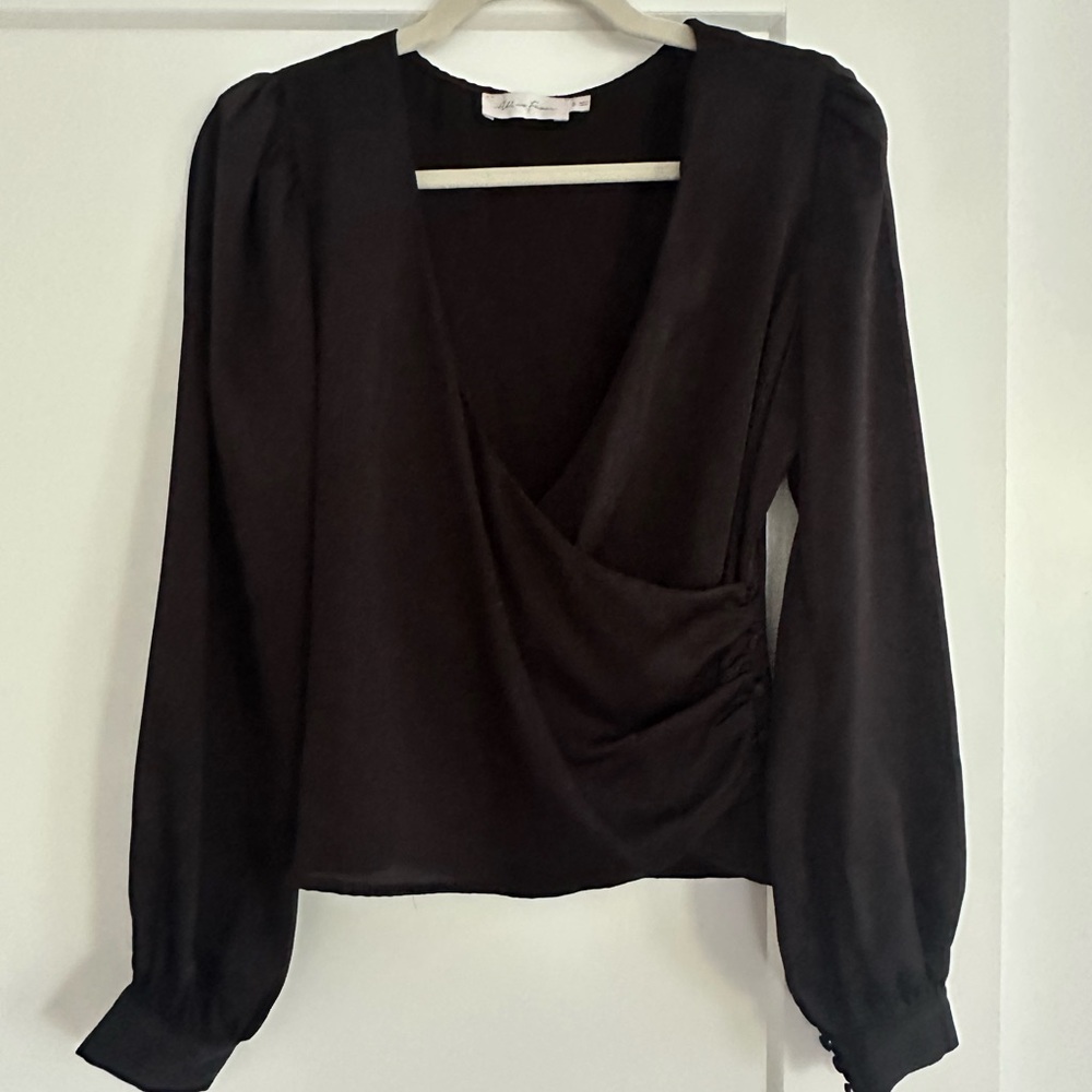 All in Favor Long Sleeve Faux Wrap V-
Neck Top - Picture 4 of 9